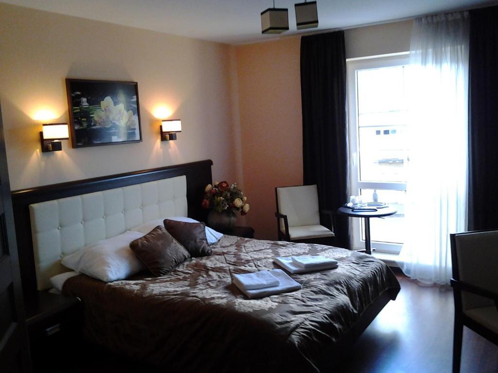 Hotel Skarpa Sejny Rom bilde